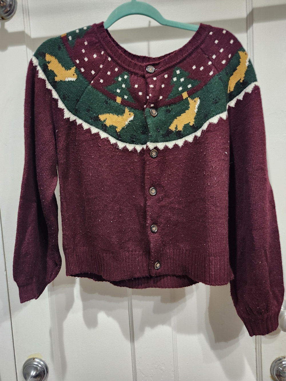 Foxy Maroon Sweater 🦊